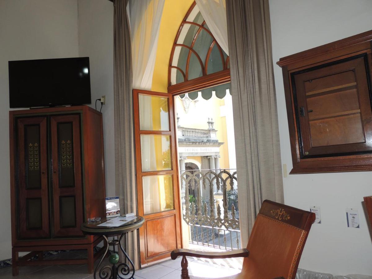 Hotel Concierge Plaza Colima Exterior foto